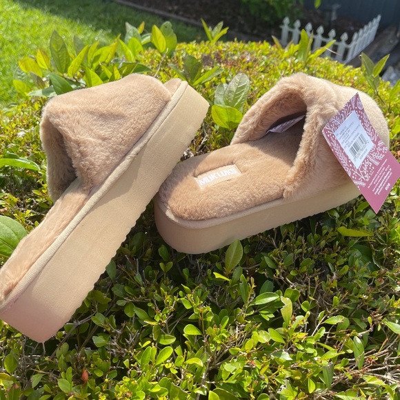 MUK LUKS Kirstey Slide In Irish Cream Med 7-8 - Picture 7 of 12
